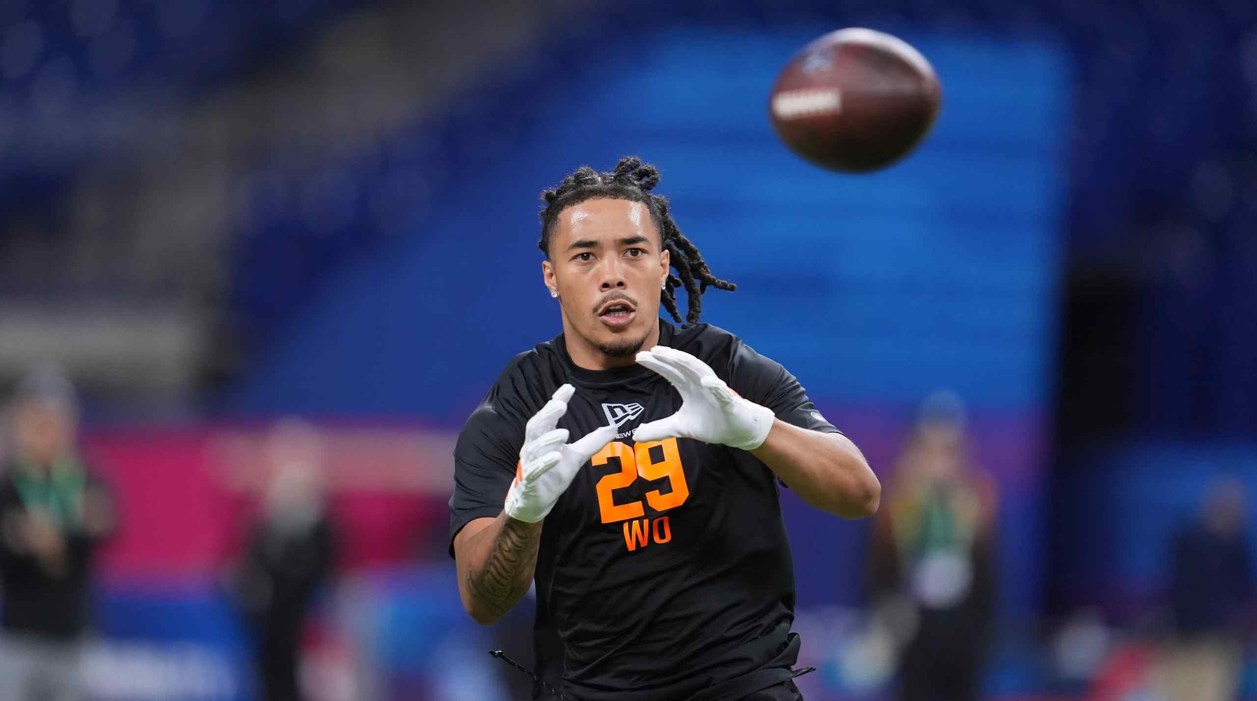 Makai Lemon preparing to catch a football